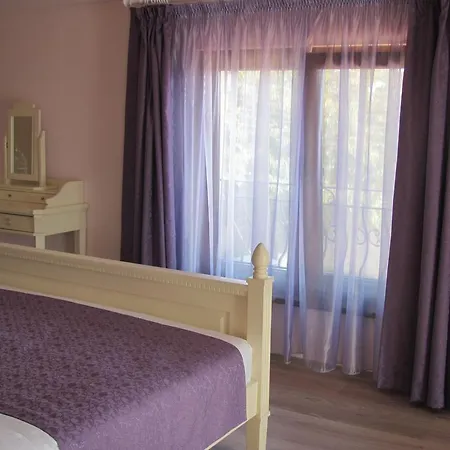 Elma Guest house